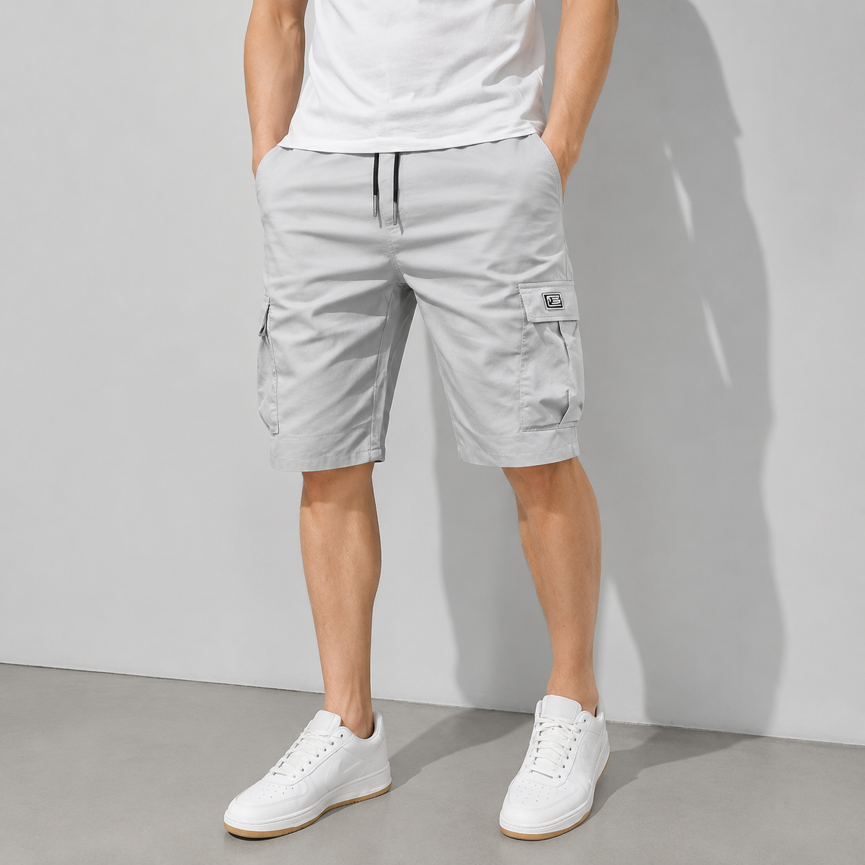 Men's Pockets Drawstring Cargo Shorts.
